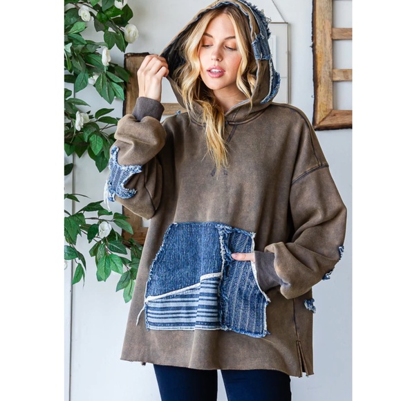 Oli & Hali Star Denim Patchwork Mineral Wash Hoodie Sweater - Picture 2 of 7